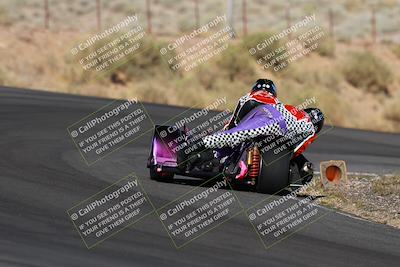 media/Apr-19-2025-AHRMA (Sat) [[3d98ca3309]]/Race/Group 9/Turn 4/